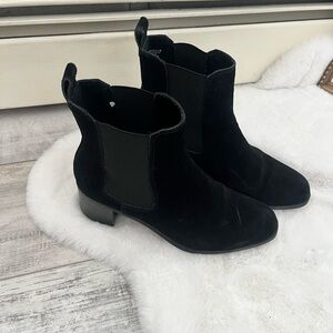 Sleek Black Suede Ankle Boots with Elastic Panels